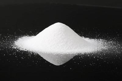 润滑与燃料清白 清净剂的多重守护角色